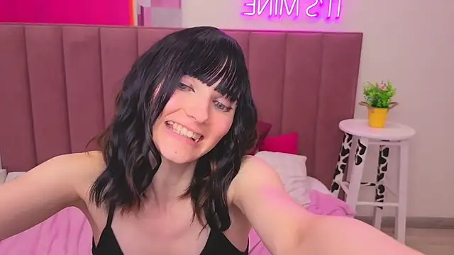 Lili_flowerr's Live Chat Room