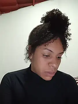 Julia_Pretinha – live chatrum