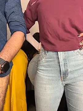 חדר צ'אט בשידור חי של Miss__Malaika