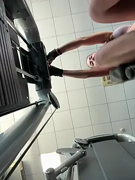 eveangelll Adlı Modelin Canlı Sohbet Odası