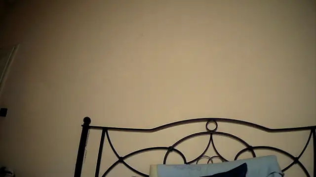 SofiaMori – Naživo chatovacia miestnosť