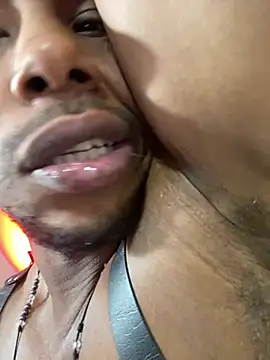 AlejoKhalifa_'s Live Sex Cam Show