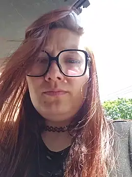 wildyoungNhorny live-chat rom