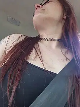 wildyoungNhorny Adlı Modelin Canlı Sohbet Odası