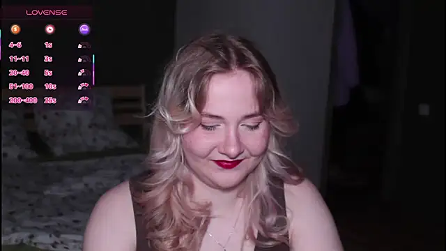 sensual_girrrl élő chatszobája