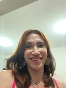 Irresistible24 Live Chatraum