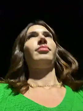 Irresistible37 Live Chatraum