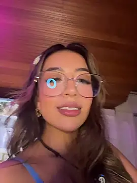 Živá chatovací místnost Atenea_cute21