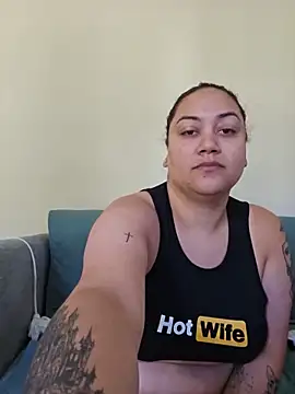 Chat soba uživo modela honeeyyy_pot