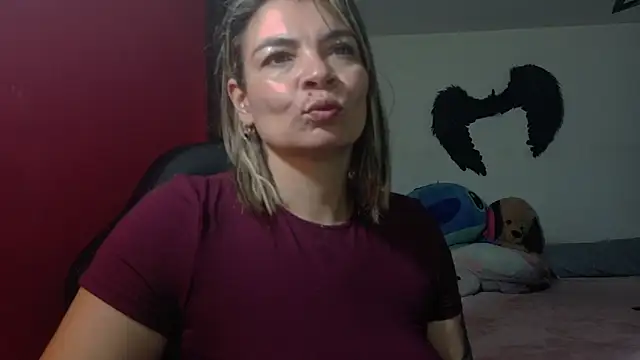 charlotedoll 실시간 채팅방