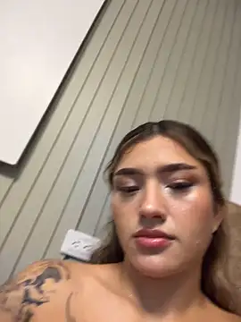Chat soba uživo modela Arianavillada