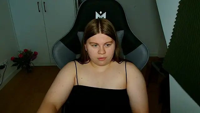 AbbyLuxee – live chatrum