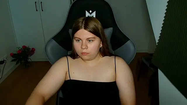 Chat soba uživo modela AbbyLuxee