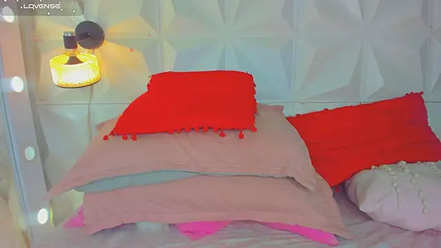 cute_latinaxxx чат на живо
