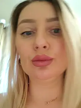 Chat ao vivo de LadyLolyPop_