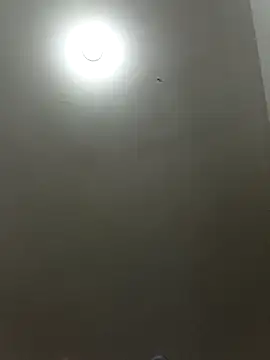 By_Aninha Adlı Modelin Canlı Sohbet Odası