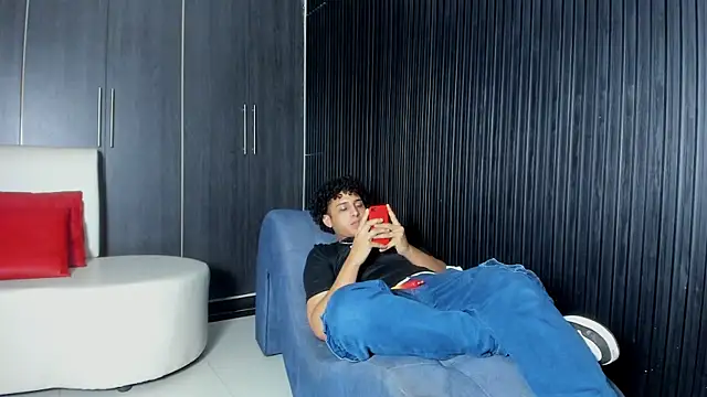 Sex_orgy01 Adlı Modelin Canlı Sohbet Odası