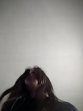 AntoniaHottie чат на живо