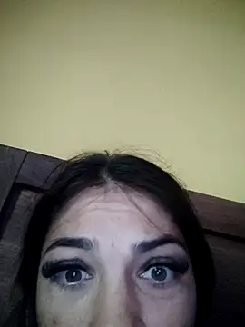 AntoniaHottie Adlı Modelin Canlı Sohbet Odası