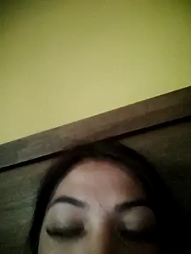 AntoniaHottie Adlı Modelin Canlı Sohbet Odası