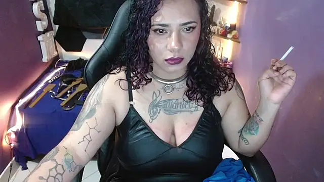 Phòng Chat Trực Tiếp Alexa_Slavehot777