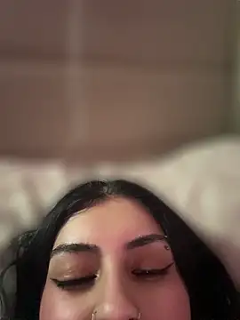 Chat ao vivo de ThickerThanYoBitch