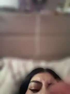 ThickerThanYoBitch Live Chatraum