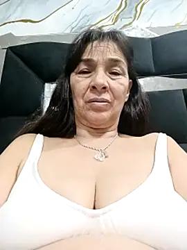 biancchi Adlı Modelin Canlı Sohbet Odası
