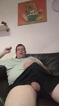 Gigolobigcock24cm – live sex-cam-show