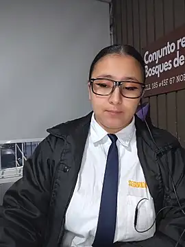 Sala de chat en directo de Cute_Penelope