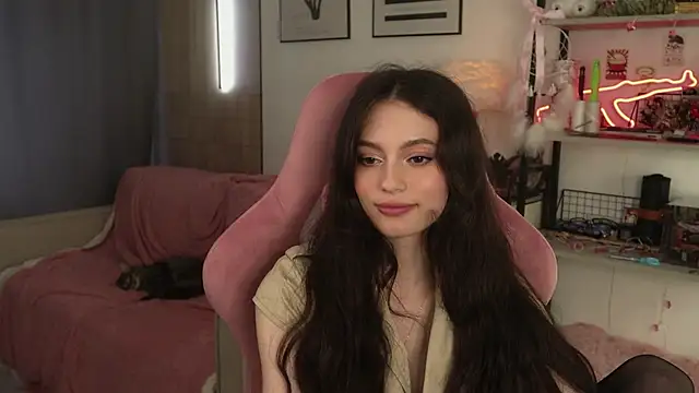 FirstOfFallen Live chatroom
