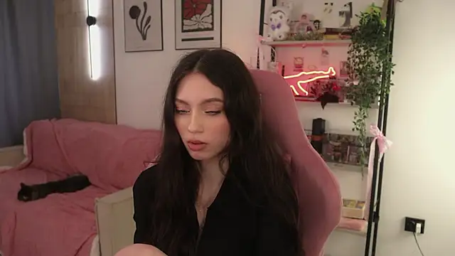 Živá chatovací místnost FirstOfFallen