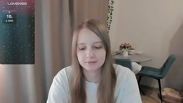 Živá chatovací místnost Alyaley