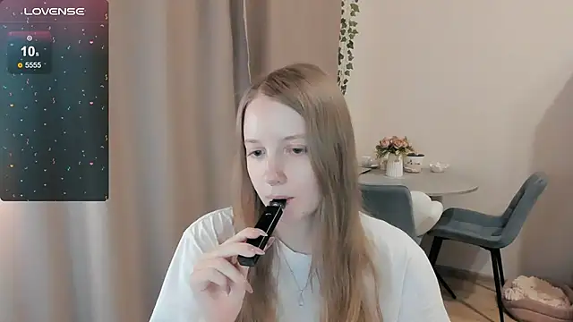 Alyaley élő chatszobája