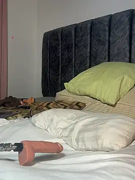 غرفة دردشة Bella045 المباشرة