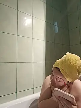 Mimii7 Adlı Modelin Canlı Sohbet Odası