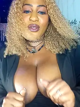 Chat ao vivo de AmazonianMistress