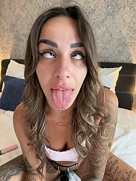 -Alisa чат на живо