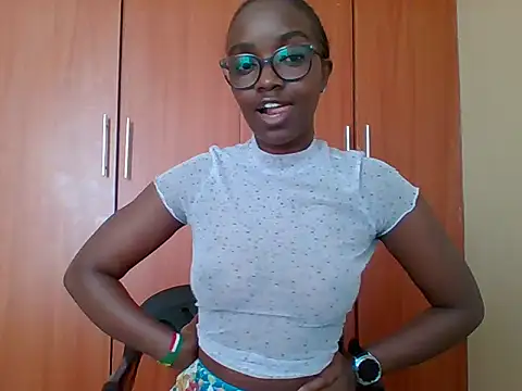 חדר צ'אט בשידור חי של sexy_darleen23