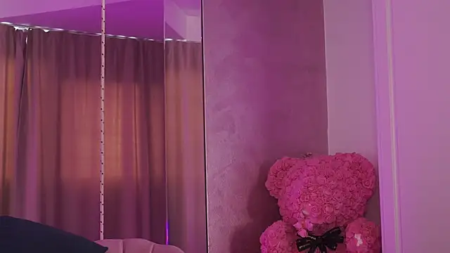 Phòng Chat Trực Tiếp ClaraHazel