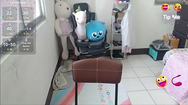 חדר צ'אט בשידור חי של aFanny