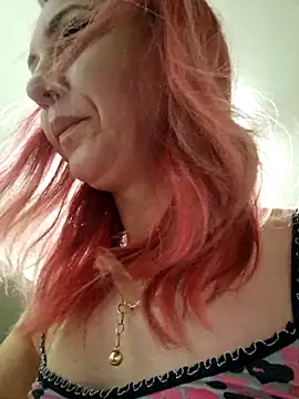 Evadesirex46 现场聊天室