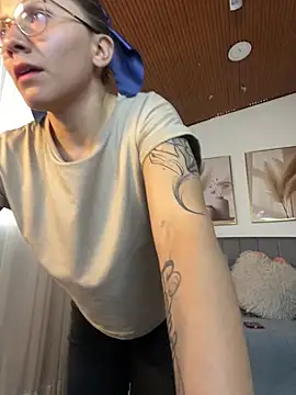 Chatroom en direct de karlamorris_