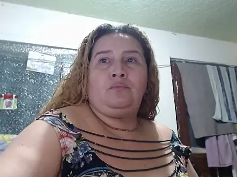 Chat ao vivo de Perla1981--
