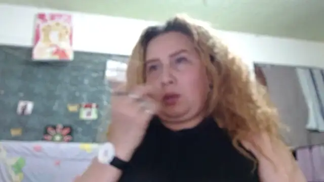 Perla1981-- Live Chatraum