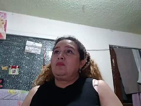 Perla1981-- Live Chatraum