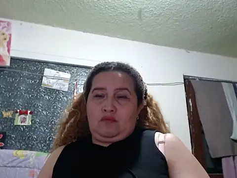 Perla1981-- Live Chatraum