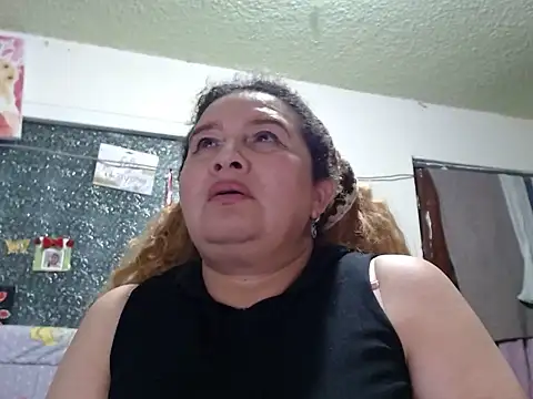 Perla1981-- Live Chatraum
