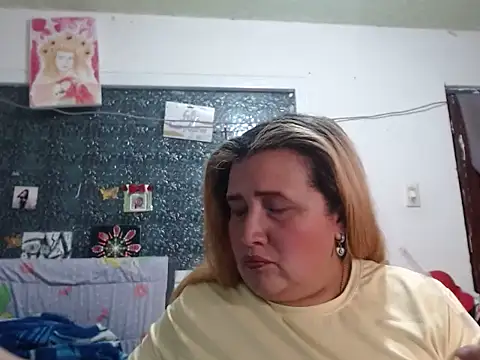 Sala de chat ao vivo de Perla1981--