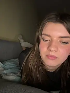 -Leasophie's Live Chat Room